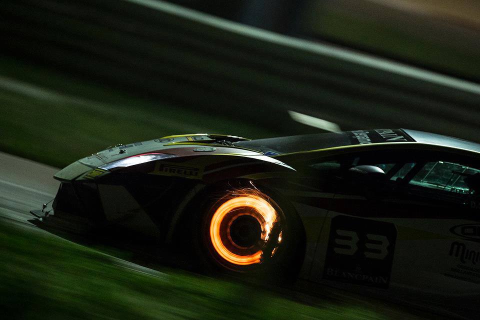 Hot brakes on Lamborghini - Blancpaine Endurance Series