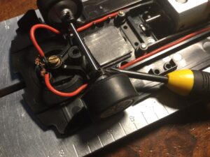 DTM-Open-Axle-Screw-Thread-Stripping.jpg